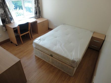 7 bedroom semi-detached house to rent - Photo 4