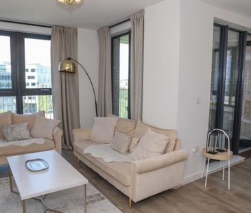 3 Bed Flat, Viscount House, NW10 - Photo 4