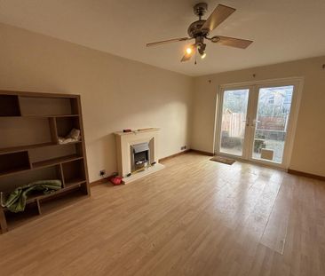 2 bedroom house to rent - Photo 1