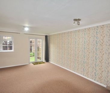 Middle Lane, Epsom, Surrey, KT17 1DP - Photo 4