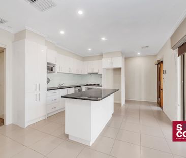 30B Lutana Crescent, Lyons ACT 2606 - Townhouse For Rent | Domain - Photo 2