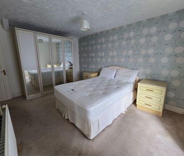 2 bedroom semi-detached house to rent - Photo 4