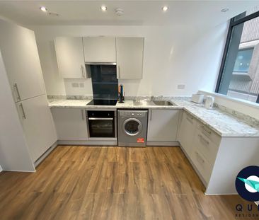 1 bedroom Flat To Rent - Photo 2