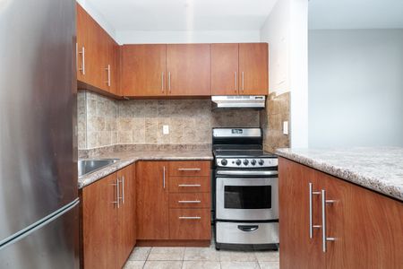 230 Oak Street - Photo 5