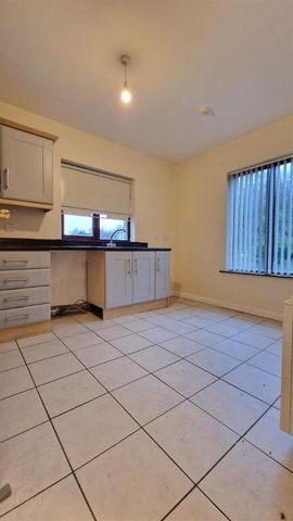 20b Church Street, Dromore, BT25 1AA - Photo 3