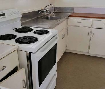 Cosy comfortable and safe 2 bedroom Flat - Photo 1