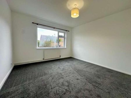 Gosport Road, Fareham, PO16 - Photo 3