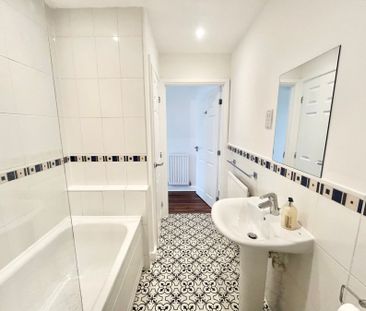 Massingham Park, Taunton, Somerset - Photo 3