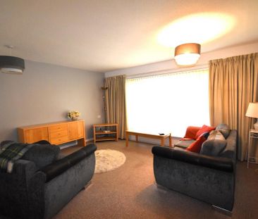 2 bedroom flat to rent - Photo 6