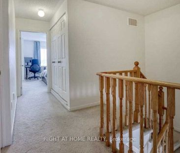 Townhouse For Lease | E8137314 - Photo 2