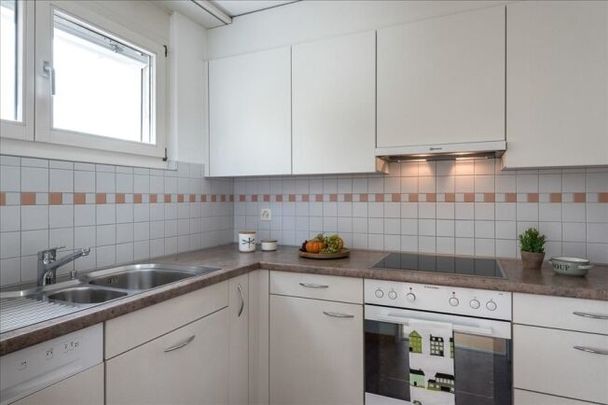 Spacieux appartement de 4,5 pièces à proximité du centre - Photo 1