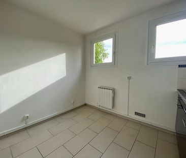 Location Appartement 2 pièces 39m² - Photo 4
