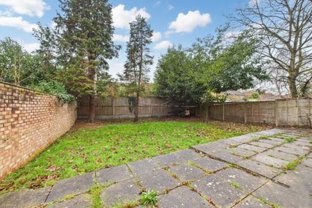 1 bedroom detached house to rent - Photo 5