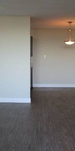 1 BEDROOM-Beautiful Apartment / Convenient location / - Photo 3