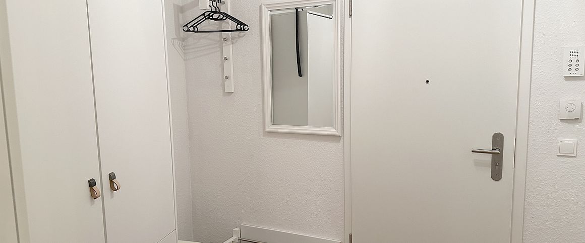 Komplett möbliertes Apartment in der Südstadt - Foto 1