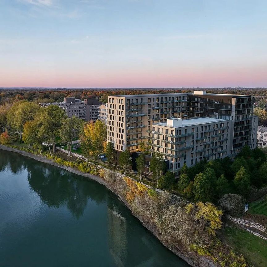 2 chambres - 240 Chemin De La Rive-Boisée, Montréal - Photo 1
