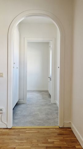 Heljestrandsgatan, Eskilstuna - Photo 3