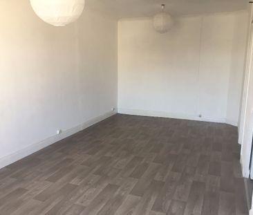 Location Appartement 2 pièces 45m² LYON 9ème - Photo 1