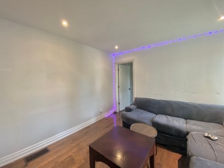 $500 / 1 br / 2 ba / 1BR Duplex in Hamilton - Photo 4