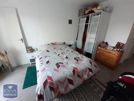 Location Appartement 2 pièces 40m² MONTLOUIS SUR LOIRE 37270 - Photo 2