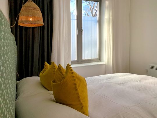 2 Bed Flat, White Horse Road, E1 - Photo 1