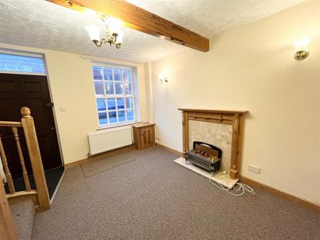 2 bedroom terraced house to rent - Photo 4