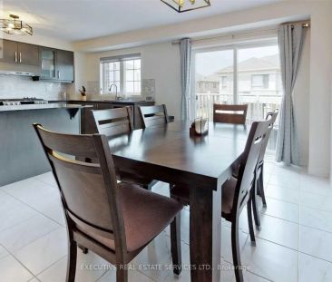 468 REMEMBRANCE ROAD - Photo 6