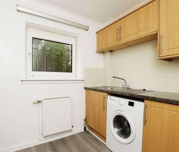 Stoneside Square, Glasgow, G43 - Photo 6