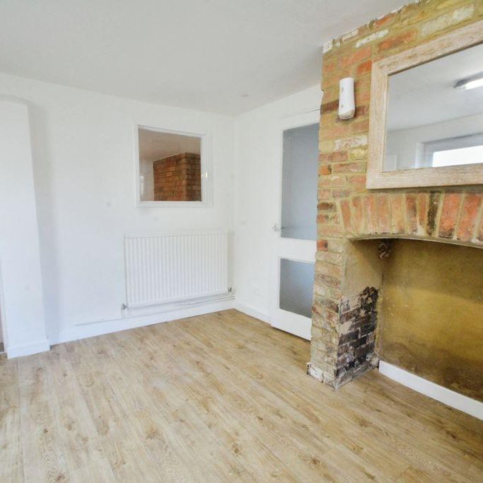 1 bedroom property to rent - Photo 1
