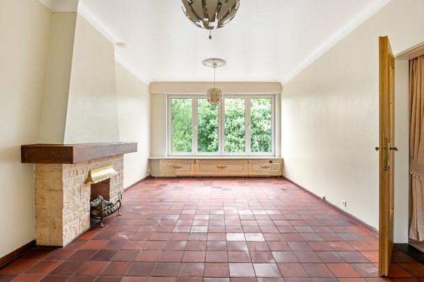 Gezellig 2 slaapkamer appartement op de 1ste verdieping dichtbij Middelheimpark en Expo! - Photo 1