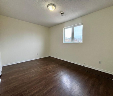 For Lease - 5 Ferndale Drive Unit# 2, Barrie, Ontario - Photo 4