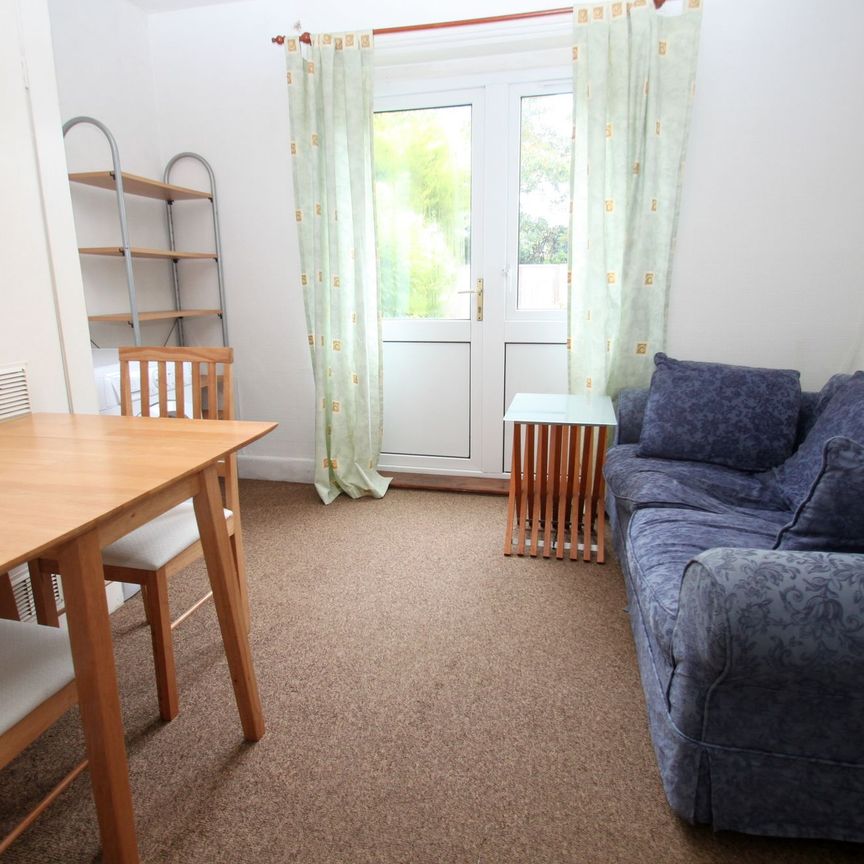 Wallisdown Road, Turbary Court, BH11 - Photo 1