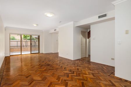 13/74-80 Beresford Road, Strathfield. - Photo 4