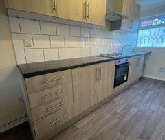 3 bedroom end of terrace house to rent - Photo 6