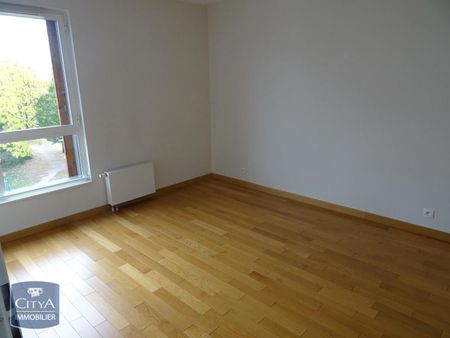 Location maison 5 pièces de 131.82m² - Photo 2