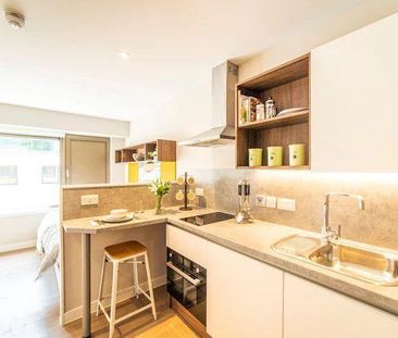 1 bedroom private hall to rent - Photo 3