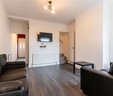 4 bedroom house to rent - Photo 1