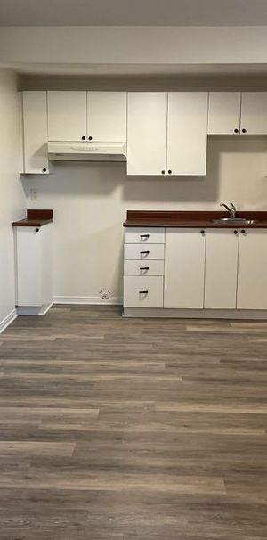 Appartement 3 ½ – Chauffé Et éclairé - Photo 1