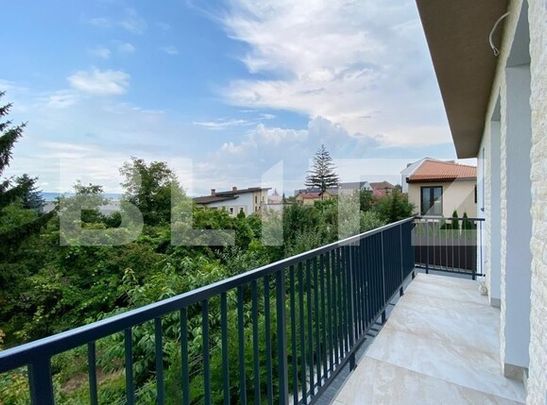 Apartament 3 camere, 80 mp, 2 bai, 2 balcoane,parcare, zona UMF - Photo 1