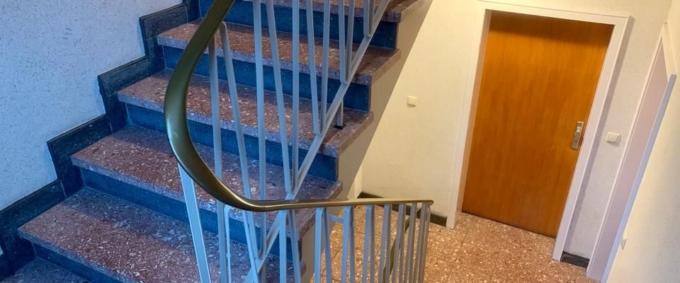 Gepflegtes Apartment mit Balkon in Uni Nähe - Südstadt ! - Photo 1