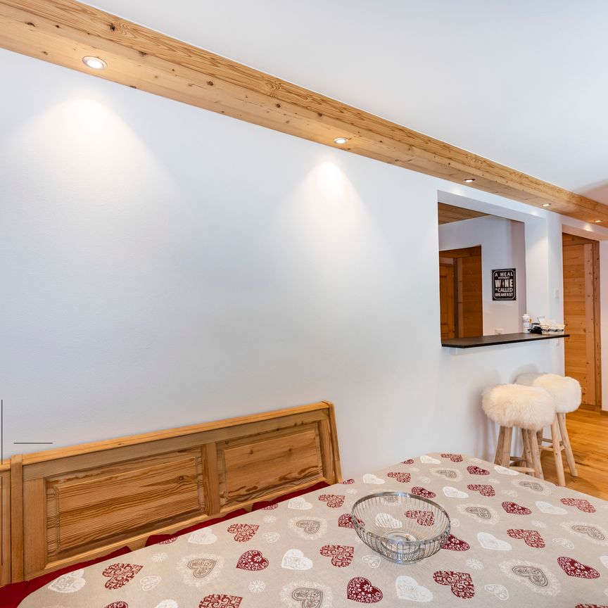 NEW - Magnifique appartement rénové en bordure du golf et au centre - Foto 1