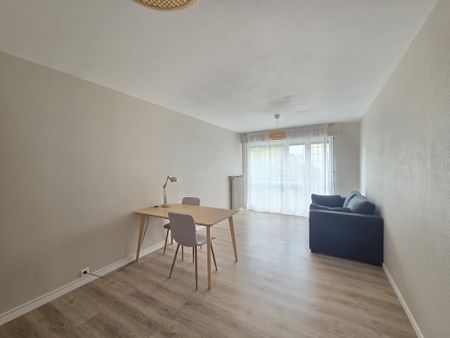 Location Appartement 2 pièces 48m² TROYES 10000 - Photo 3