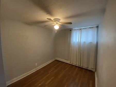 65 John St, Unit 2, Kingston ON - Photo 3