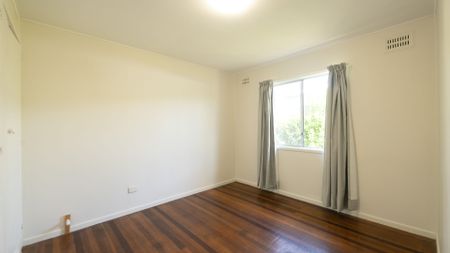 3 bedroom home in flood free South Grafton - Photo 3