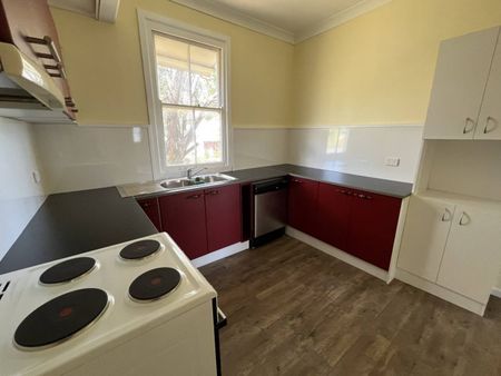 31 Dewhurst St, Werris Creek - Available Now - Photo 4