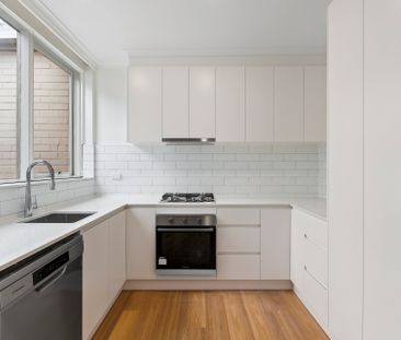 Thinking of selling? Contact our agent - Photo 4