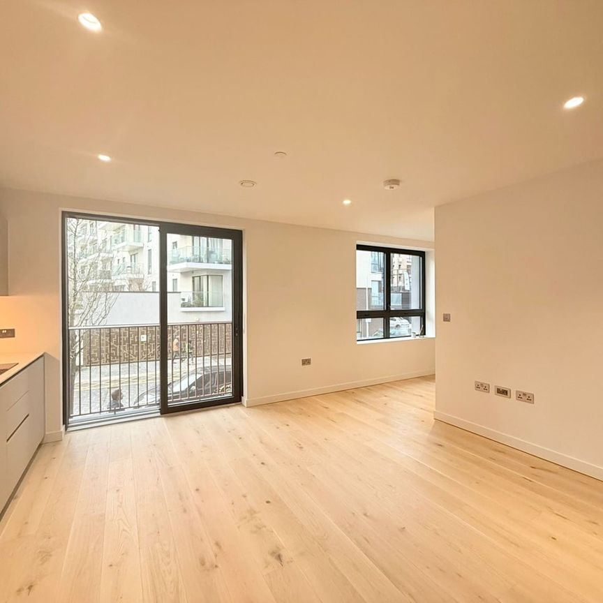 1 Bed Flat, Purcell Apartments, SE10 - Photo 1