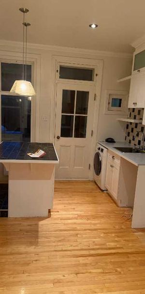 5 ET DEMI LIBRE IMMÉDIATEMMENT - Photo 1