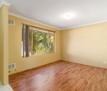 Hidden Gem! Secure & Spacious 3 Bedroom Home at the Back of the Block - Photo 3