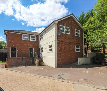 Cole Green Lane, Welwyn Garden City, AL7 3PP - Photo 2